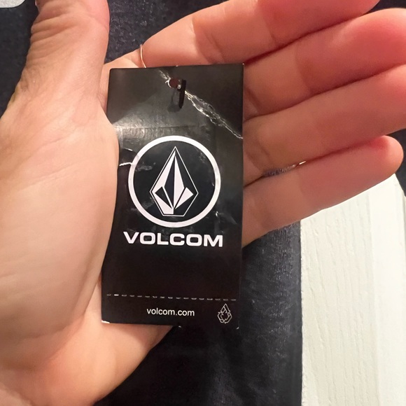 Boys 6L Volcom Hoodie - Picture 4 of 6